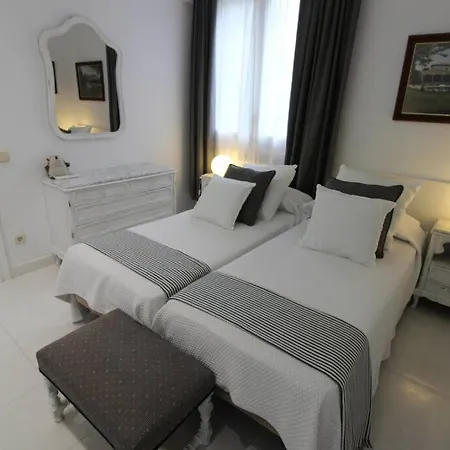 Teixidor Exclusivo Vell-by Host&joy Vila S'Agaro